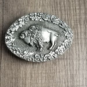 Vintage Collectible Belt Buckle Buffalo in Pewter